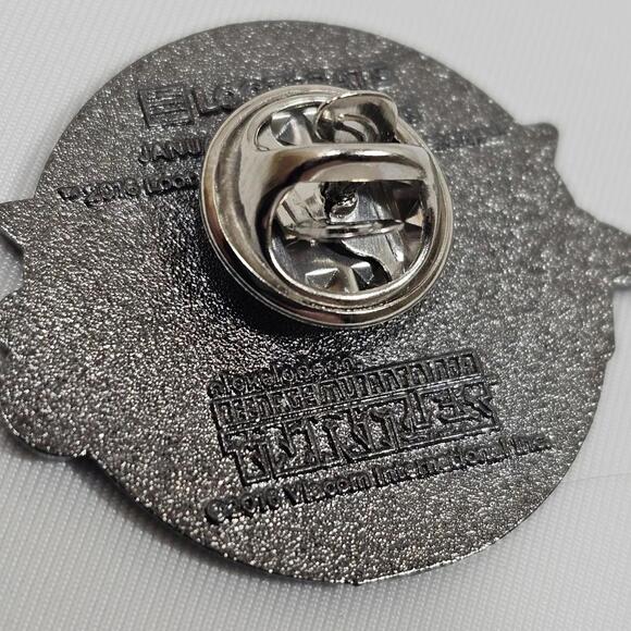 2016 Teenage Mutant Ninja Turtles TMNT Loot Crate Badge Enamel Lapel Hat Pin - Picture 3 of 4